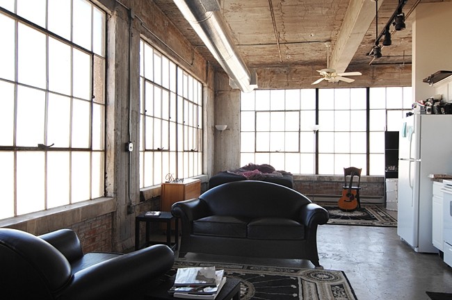 Lancaster Loft in Fort Worth, TX - Foto de edificio - Interior Photo