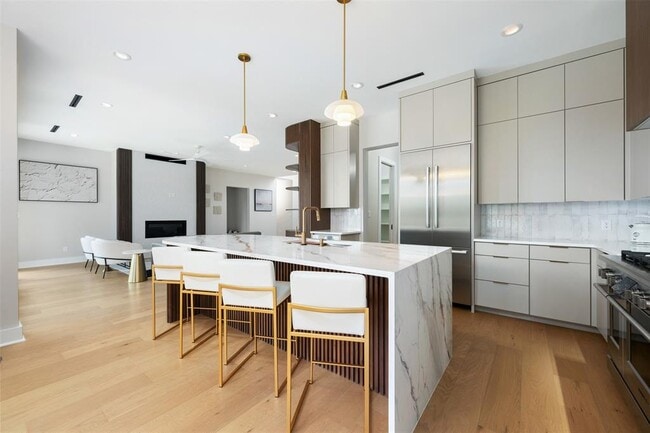 13701 Montview Dr in Austin, TX - Building Photo - Building Photo