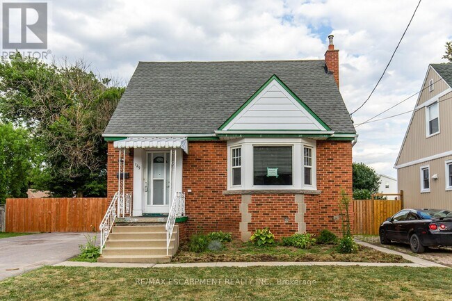 129 E 22nd St in Hamilton, ON - Building Photo - Building Photo