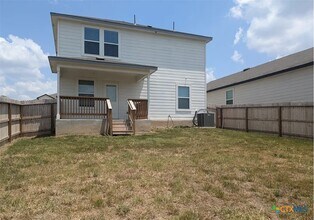452 Lynwood Gold in New Braunfels, TX - Building Photo - Building Photo