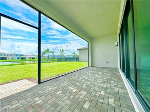 20921 Thistle Leaf Ln in Estero, FL - Building Photo - Building Photo