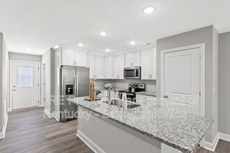 1094 Judah Bear Blvd in Richmond, KY - Building Photo - Building Photo