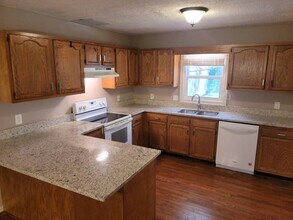 109 Pilgrim Cir in Madison, AL - Building Photo - Building Photo
