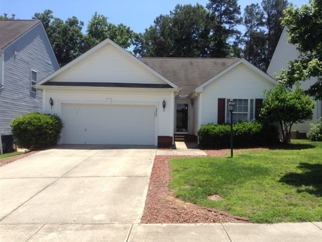 10437 Samuels Way Dr in Huntersville, NC - Building Photo