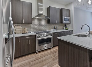 30 Court Street Apartments in Morristown, NJ - Building Photo - Building Photo