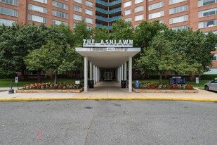 Ashlawn at Southern Towers Apartments