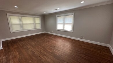 2116 Seavey Dr in Decatur, GA - Building Photo - Building Photo
