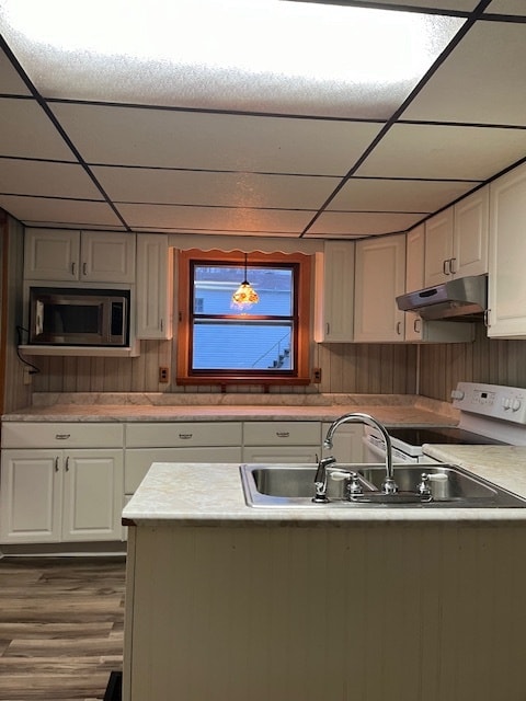 property at 202 New Bloomfield Rd
