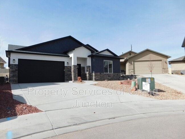 property at 593 Treviso Ct