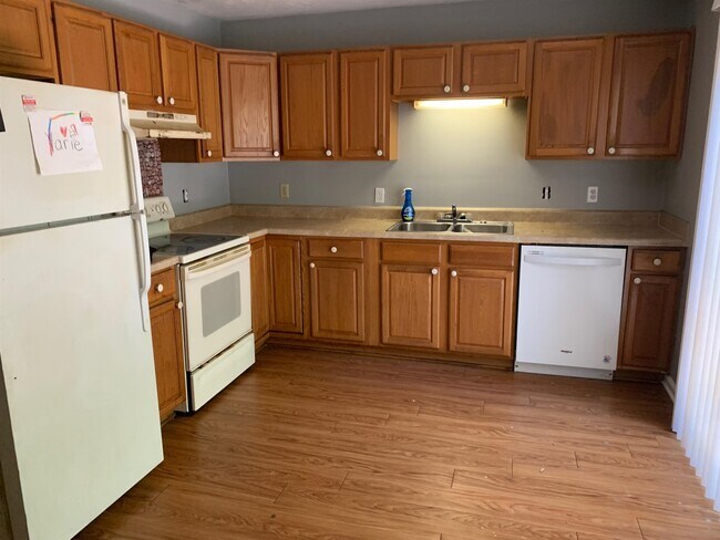 3400 N Ridge Rd in Tallahassee, FL - Building Photo - Building Photo