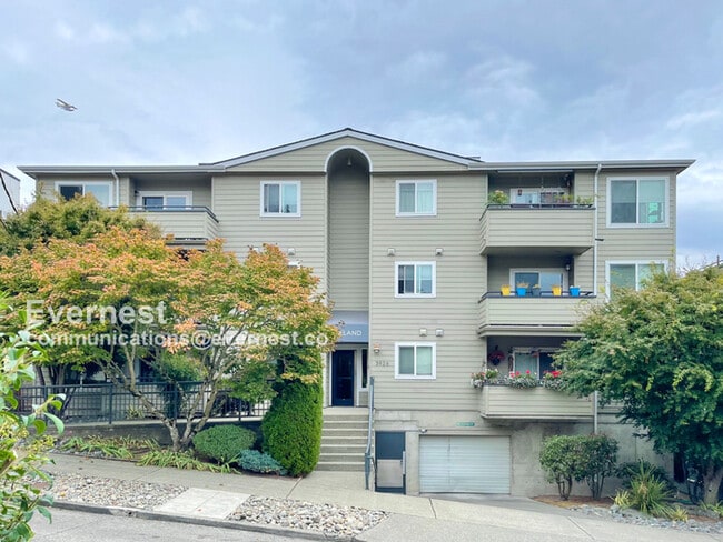 property at 3926 1st Ave NE