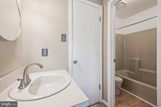 502 Gregorys Way in Voorhees Township, NJ - Building Photo - Building Photo