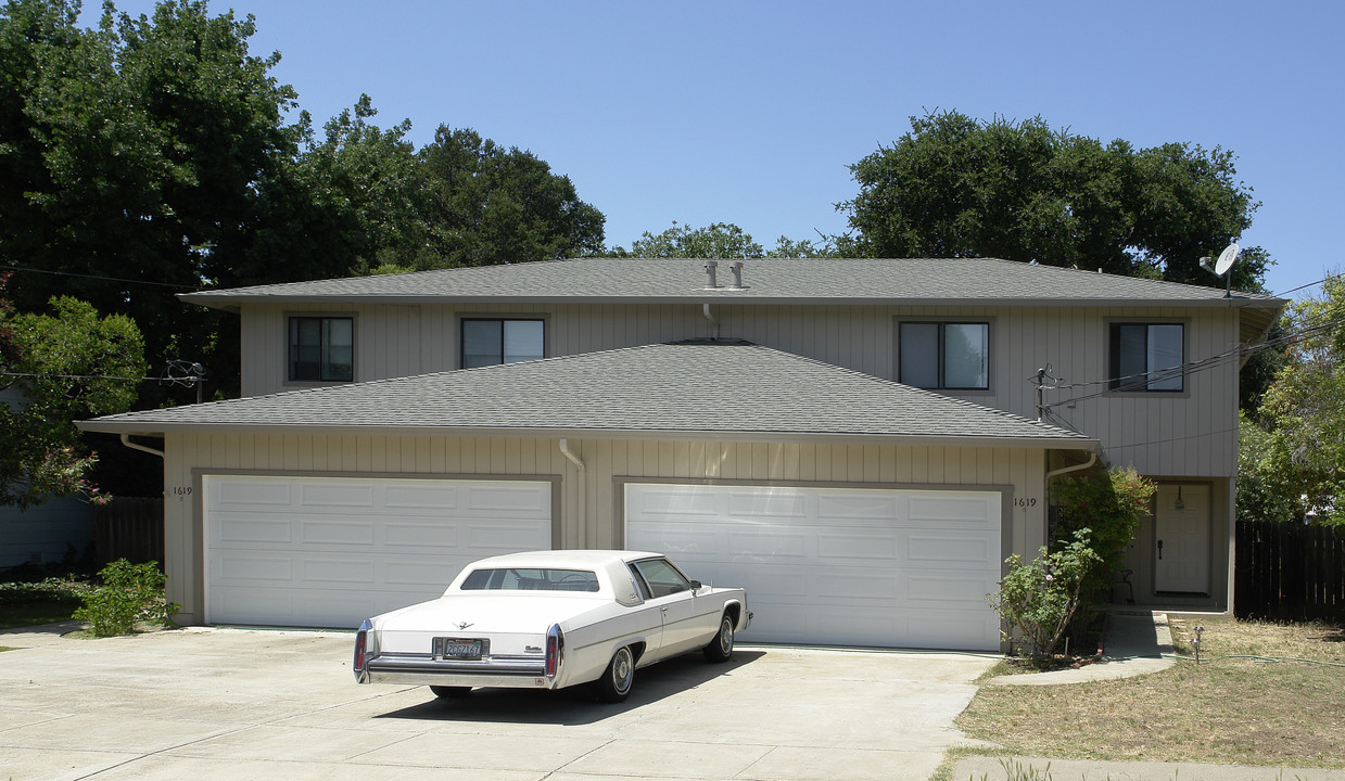 1619 S 5th St in Concord, CA - Building Photo