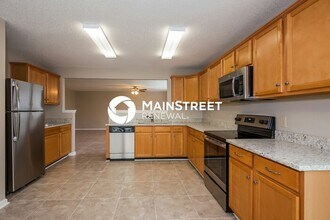 5638 Hammermill Dr in Harrisburg, NC - Building Photo - Building Photo