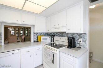 239 Palm Dr in Naples, FL - Foto de edificio - Building Photo