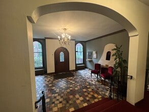 411 Boylston Ave E in Seattle, WA - Foto de edificio - Building Photo