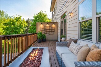 212 Coronet Woods Ct in Smyrna, GA - Building Photo - Building Photo