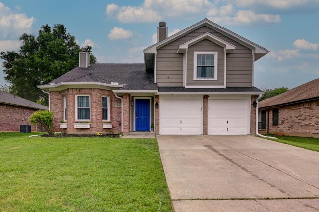 property at 1619 Merritt Dr