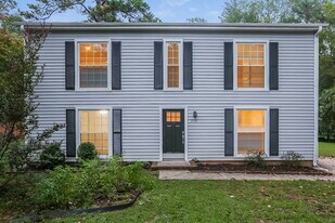 7115 Casual Corner Ln in Mint Hill, NC - Building Photo