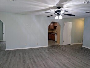 2805 S Bandera Dr in Wichita Falls, TX - Building Photo - Building Photo