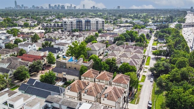 6107 Stillman St in Houston, TX - Building Photo - Building Photo