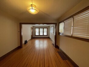 2904 Salem Ave in Minneapolis, MN - Building Photo - Building Photo