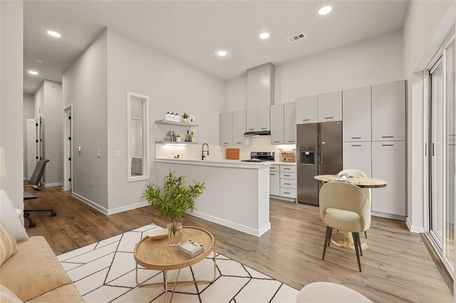 4510 Terry-O Ln, Unit 114 in Austin, TX - Building Photo - Building Photo