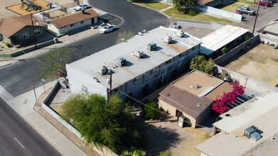 Sage Apartments in Glendale, AZ - Building Photo - Building Photo