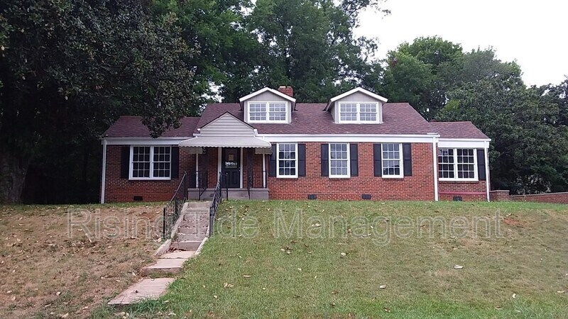 307 Bessemer Super Hwy in Birmingham, AL - Building Photo