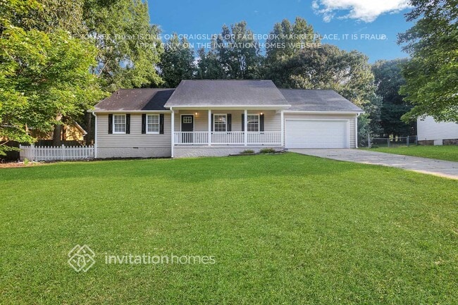 215 Winston Dr in Mcdonough, GA - Building Photo - Building Photo