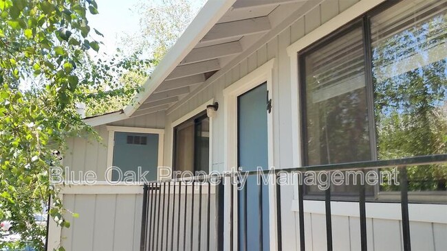 522 Nord Ave in Chico, CA - Building Photo - Building Photo