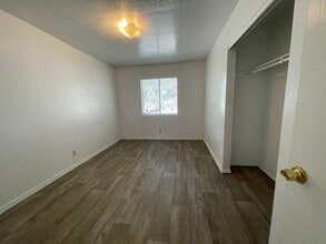 2501 Barcelona Rd-Unit -Unit 14 in Albuquerque, NM - Building Photo - Building Photo