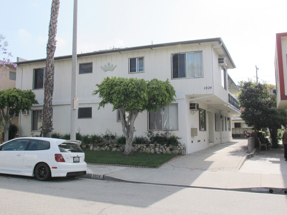 1024 N Stanley Ave in West Hollywood, CA - Building Photo