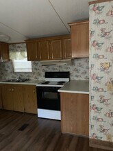 143 Thompson Rd in Allenhurst, GA - Building Photo - Building Photo