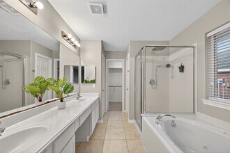 12842 Cooper Breaks Dr in Humble, TX - Building Photo - Building Photo