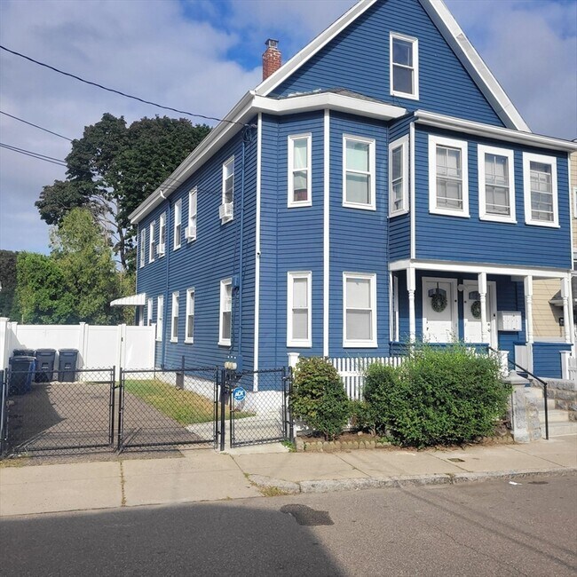 58 Waverly St in Boston, MA - Building Photo - Building Photo