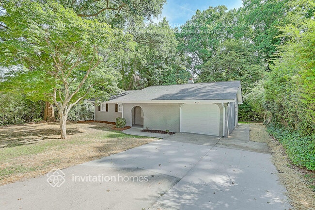 2384 Tiffany Pl