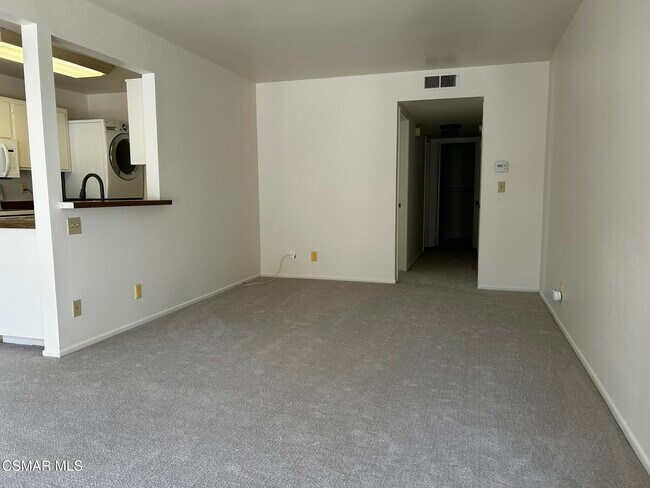 2448 Instone Ct in Thousand Oaks, CA - Building Photo - Building Photo