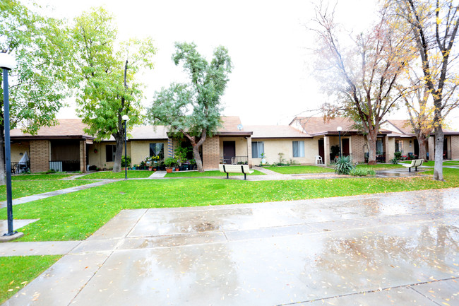 Casa De Paz Sunland Apartments in Phoenix, AZ - Building Photo - Building Photo