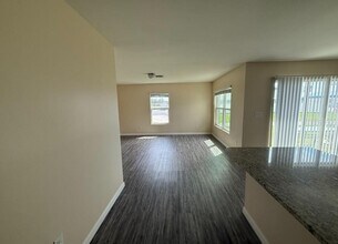 11231 Kimberly Ave in Englewood, FL - Building Photo - Building Photo