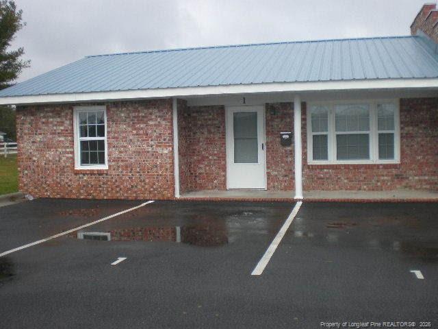 property at 7400 Deep Branch Rd