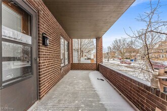 1512 W 116th St-Unit -2 in Cleveland, OH - Building Photo - Building Photo