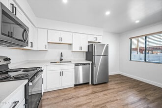 3131 E Fairmount Ave in Phoenix, AZ - Building Photo - Building Photo