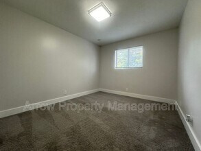 2325 S St in Lincoln, NE - Building Photo - Building Photo