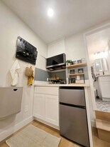 2966 Hires Way, Unit 102 in San Diego, CA - Building Photo