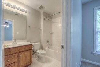 6961 Klett Dr in Fort Belvoir, VA - Building Photo - Building Photo