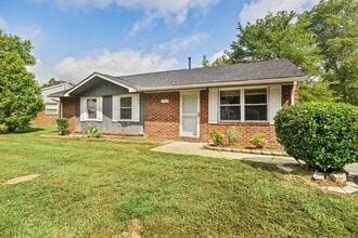 315 E Lyon St in Creedmoor, NC - Building Photo - Building Photo