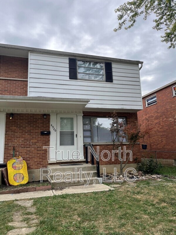 property at 4926 Fairway Ct