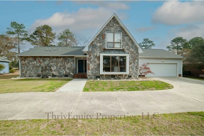 6812 Uppingham Rd in Fayetteville, NC - Building Photo - Building Photo