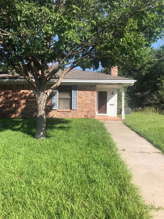 6240 Belpree Rd in Amarillo, TX - Building Photo